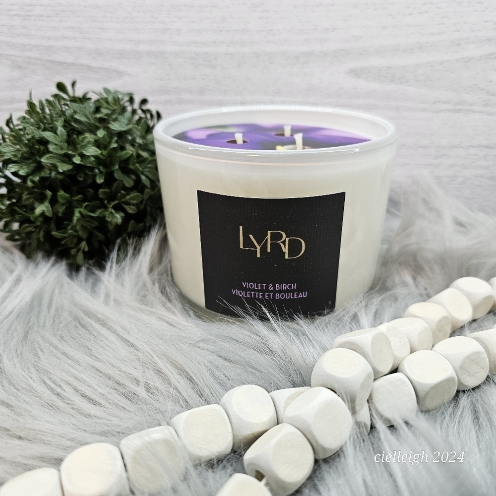 Avon Lyrd 3-wick Candle Violet And Birch Scented